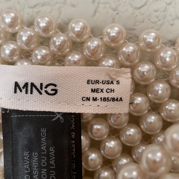 NWOT Mangofaux pearl top - Picture 6 of 6